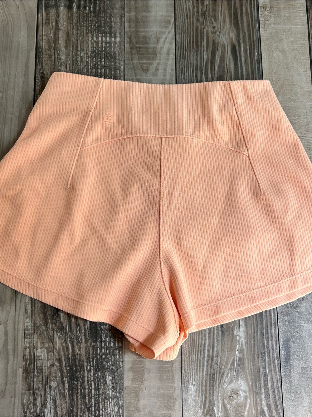 lululemon athletica Peach Ribbed High-Rise Women’s Shorts Softstreme